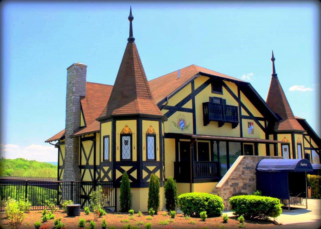 Bavarian Inn Shepherdstown Εξωτερικό φωτογραφία
