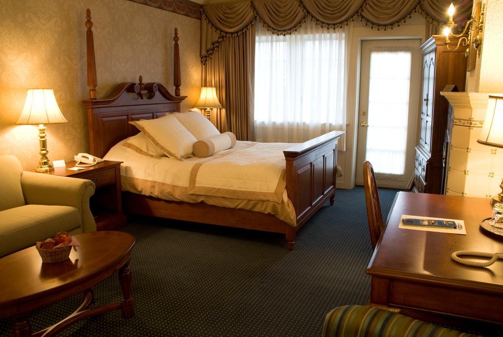 Bavarian Inn Shepherdstown Εξωτερικό φωτογραφία